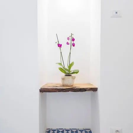 View Apartment *